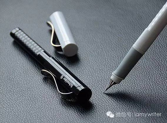 新手练字钢笔选择1.0还是0.7,新手入门的钢笔推荐