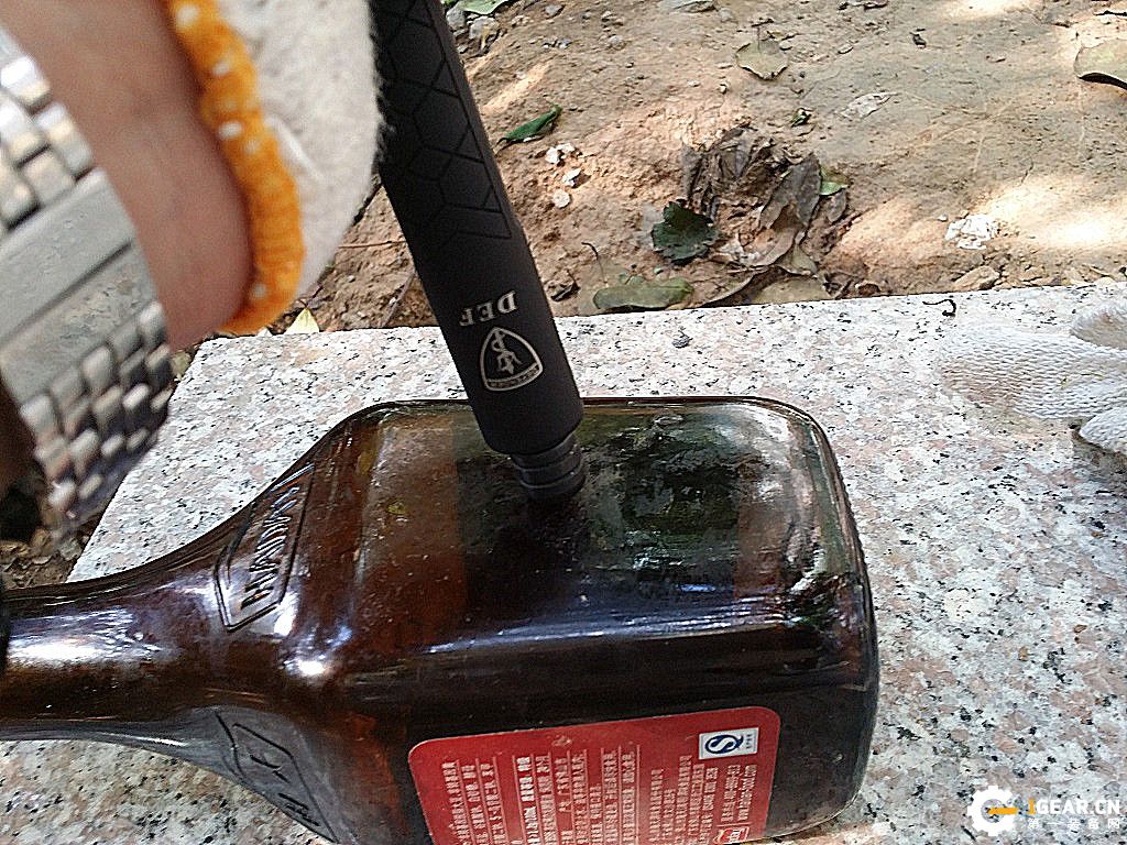 捍卫者机械甩棍,弘安机械棍使用感受