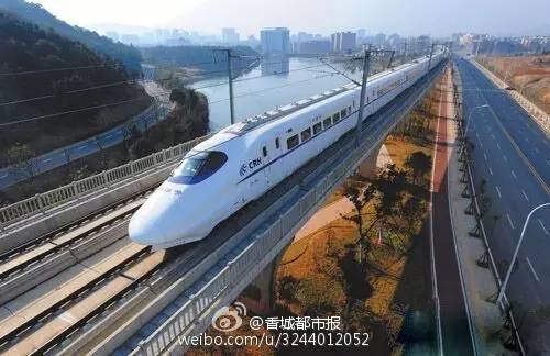 这是闹哪样？七夕，咸宁一楼盘竟给小孩送避孕套！