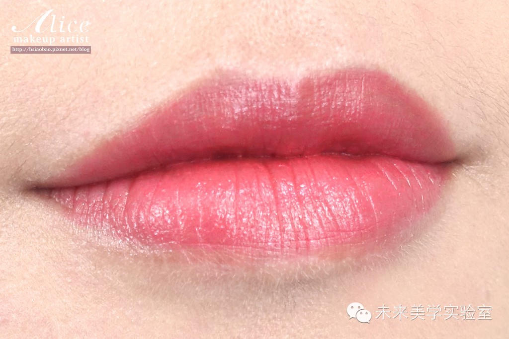 夏季彩妆推荐简单的妆容,轻松打造清凉感妆容的彩妆