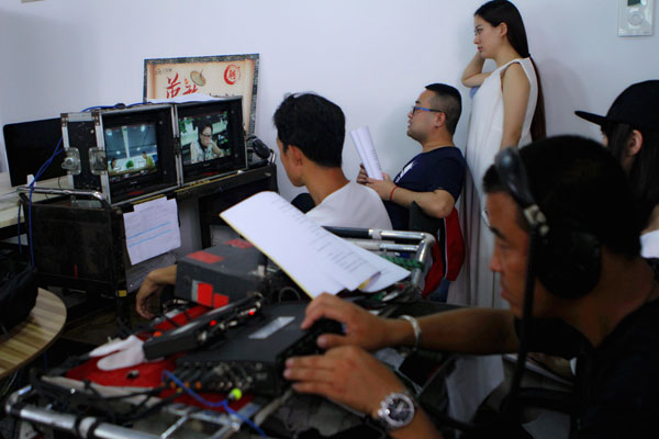 首部IP网大《胆小别看》即将杀青“蹭IP”到“拍IP”质量大飞跃