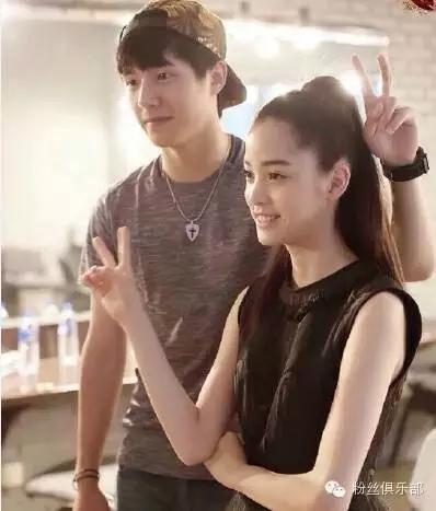 易烊千玺刘昊然谭松韵,易烊千玺周冬雨谭松韵刘昊然