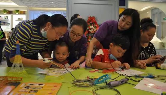 武汉一夜之间白了头，这回终于有得玩了！