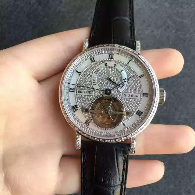 手表经常不准是坏了吗,手表出现哪些问题是正常现象