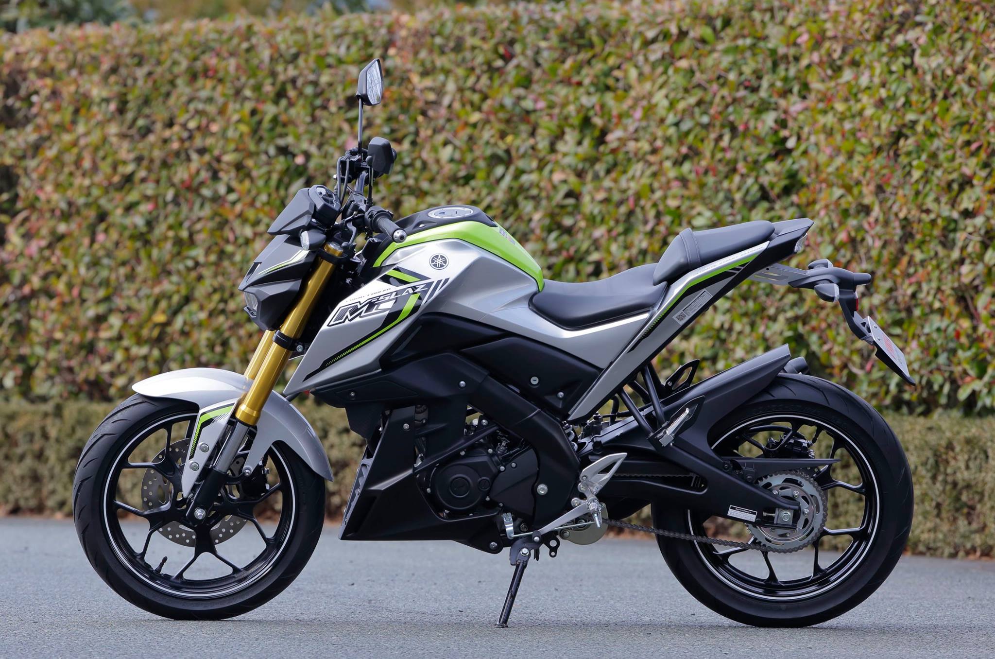 雅马哈复古150实车图,最新款的雅马哈150cc