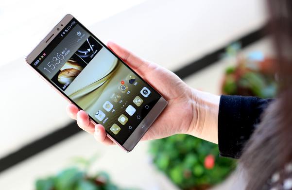 大屏华为mate8性能依旧坚挺,华为mate8经典