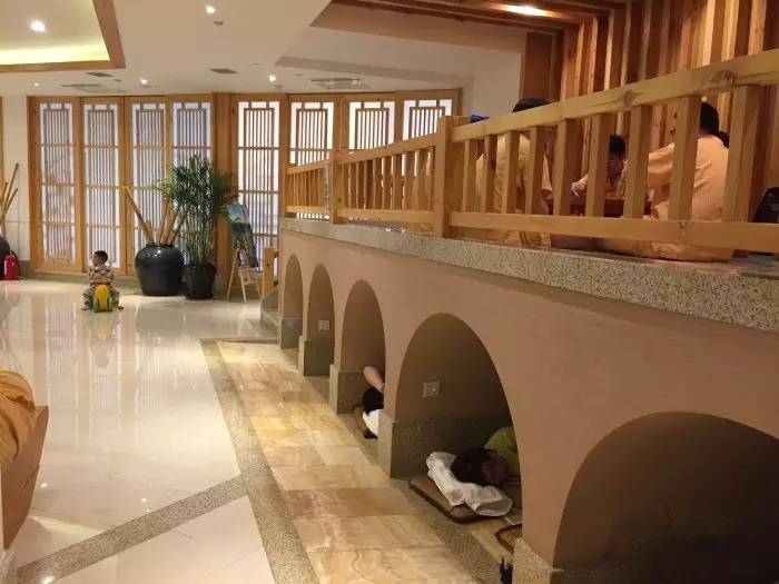 你家水管冻住了?来魔都这9家特色泡汤汗蒸馆约“泡”吧!