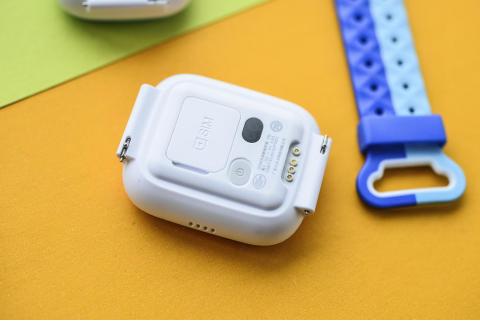 小天才电话手表不可告人的秘密 (小天才电话手表不为人知的秘密)