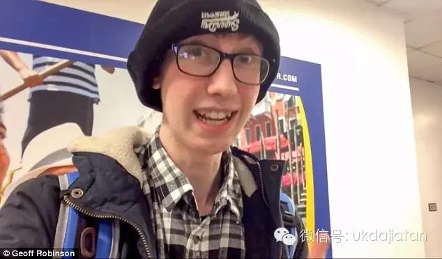 腐国奇葩boy，多花13小时绕路回家，只为省7镑!