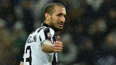 足坛十大顶级人物,足坛高富帅是谁