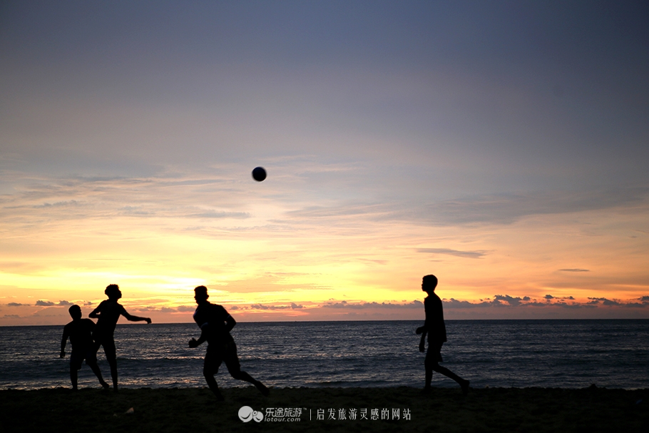 当足球遇上夕阳,当足球遇见奇骏