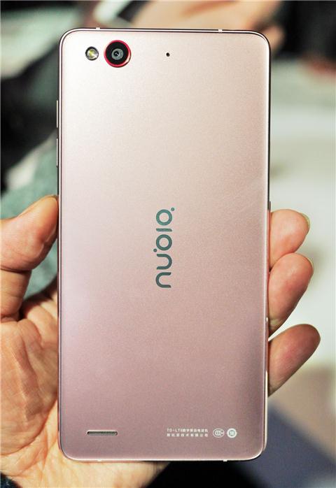 布拉格S体验：颜值手感不负众望