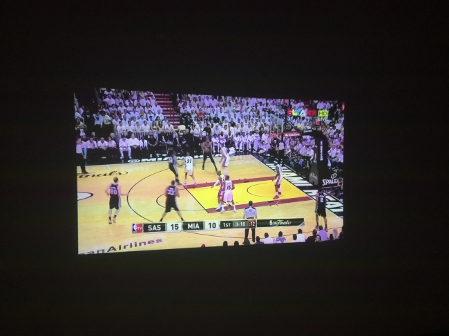 中兴spro2智能投影机,中兴spor2投影怎么样