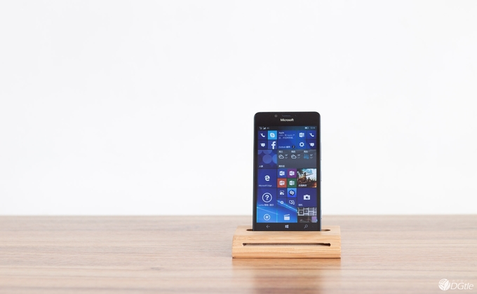 lumia950还能用吗,lumia950可玩性