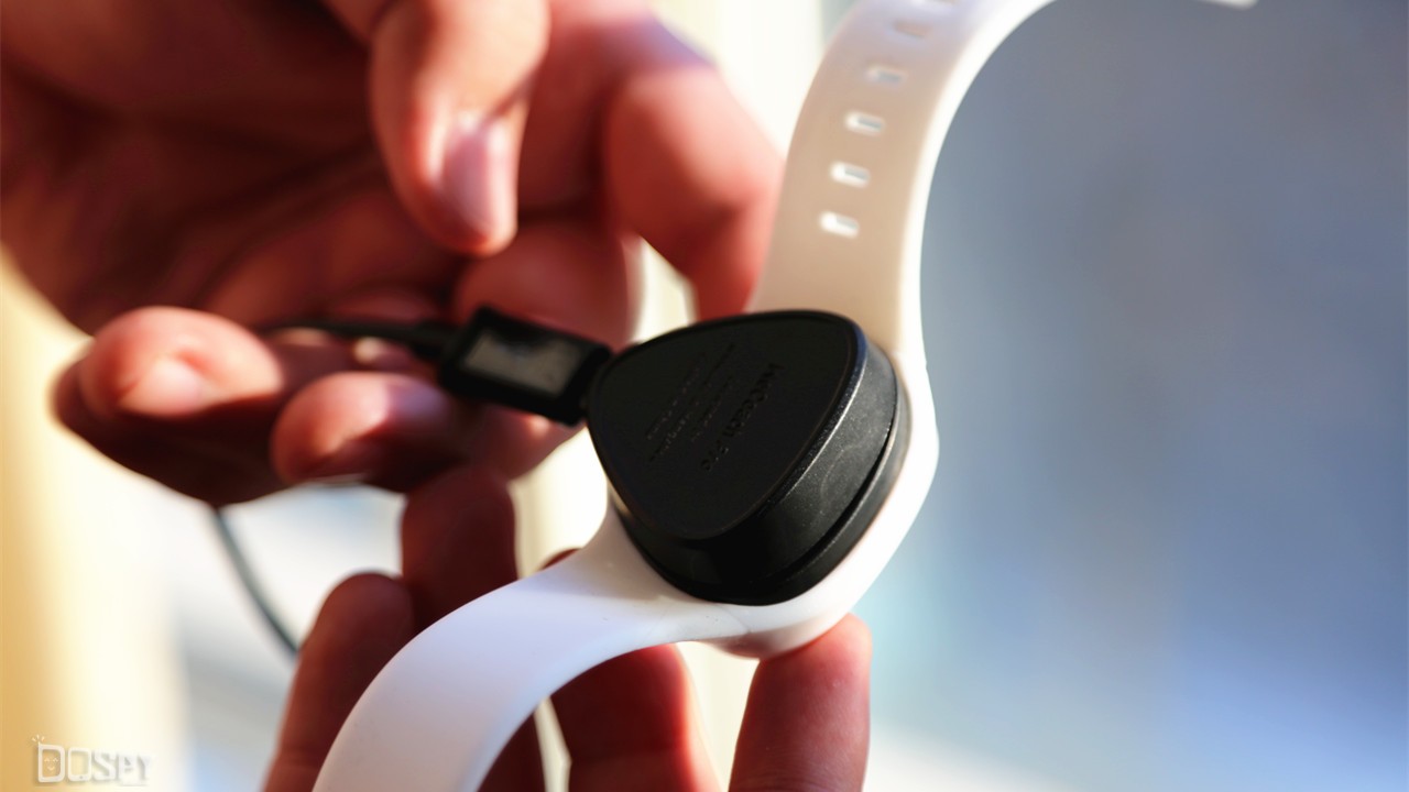 零距离众测报告：WeCocachPro智能手环重新塑决心