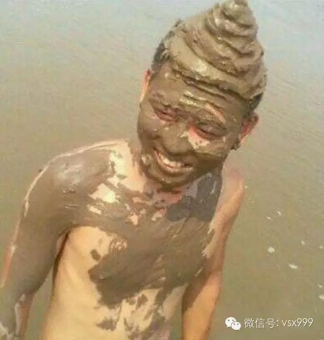 超内涵笑话第87期:萝莉有三好,柔体轻音易推倒