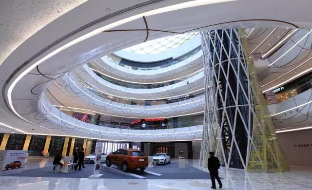 武汉一夜之间白了头，这回终于有得玩了！