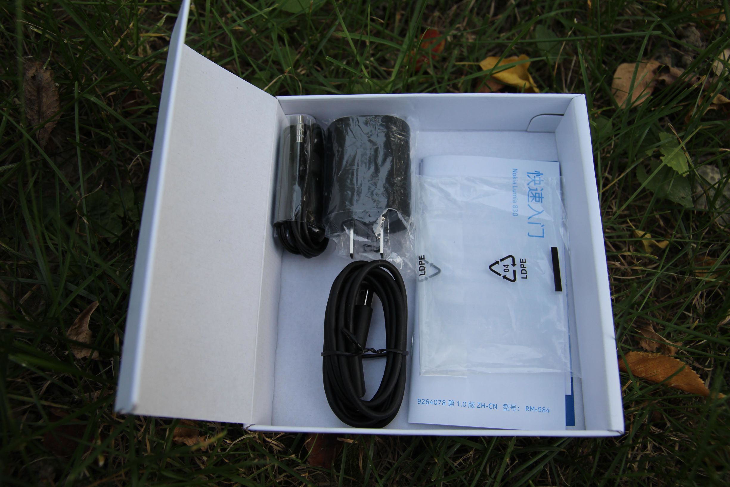 曾经的手机巨头诺基亚,体验经典之诺基亚lumia830