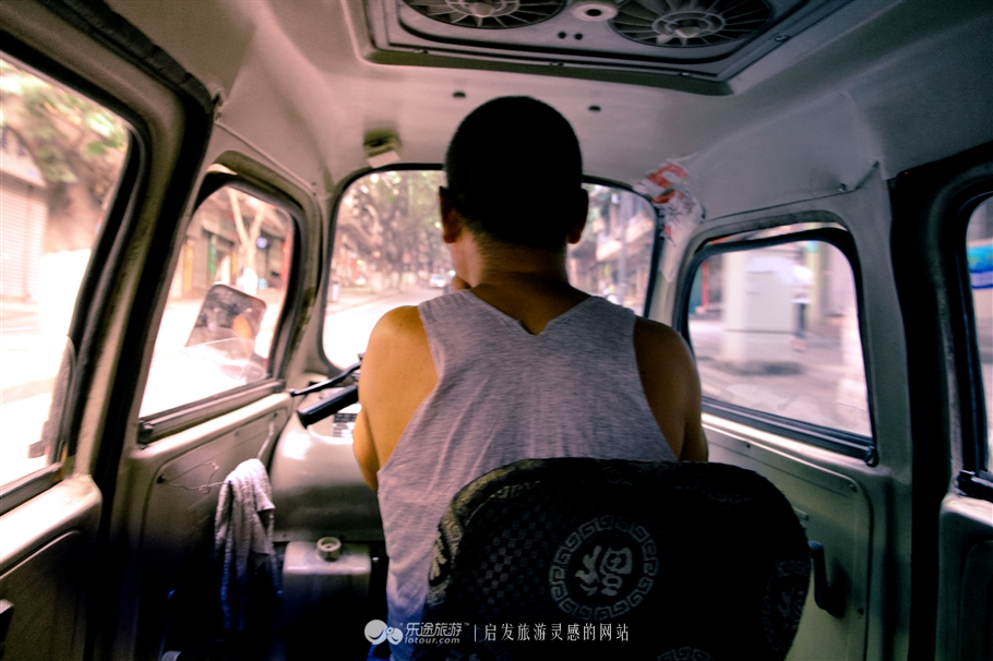 灞卞煄娓濆懗閲嶅簡灏忛潰,鎱㈡极鑼堕ギ