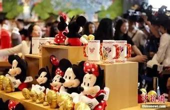 上海迪士尼游玩团购门票,乐趣玩折扣平台