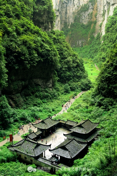 灞卞煄娓濆懗閲嶅簡灏忛潰,鎱㈡极鑼堕ギ