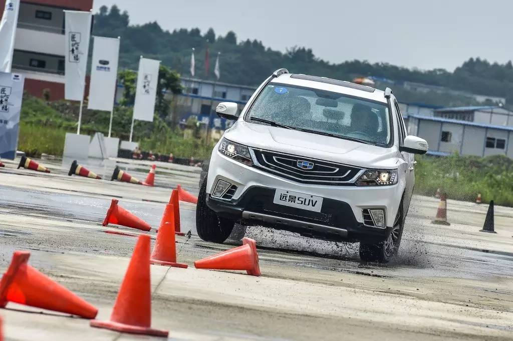 远景suv是小型还是紧凑型,远景suv1.8L的底盘怎么样