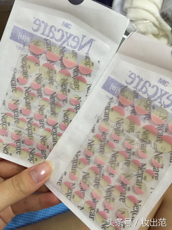 满脸痘痘怎么治学生,男生满脸痘痘怎么治