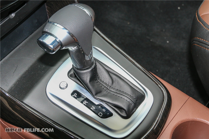 空间堪比gl8的mpv,空间堪比商务车