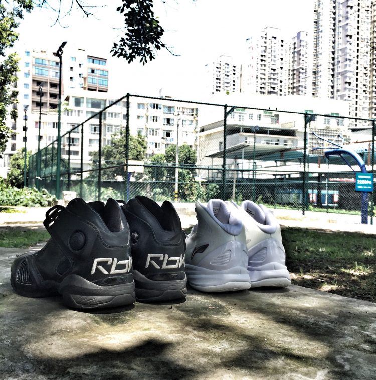 李宁超轻10球员版,李宁超轻11降价