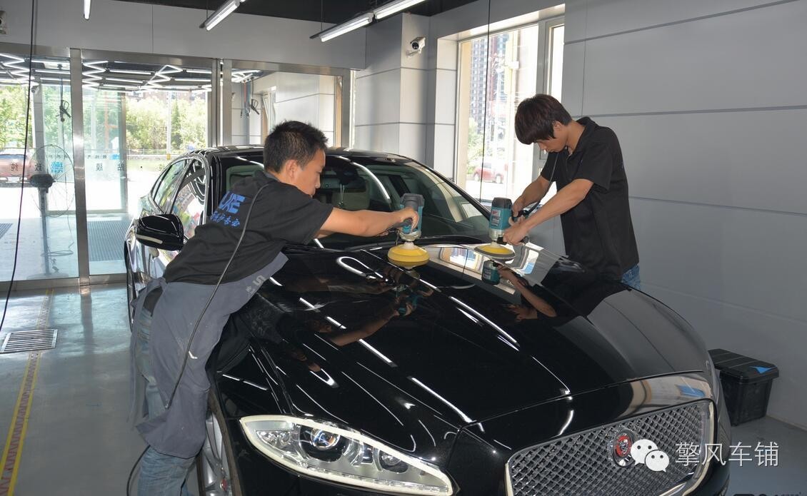 车身保养是打蜡好还是封釉好,买了新车应该给车漆镀膜还是打蜡