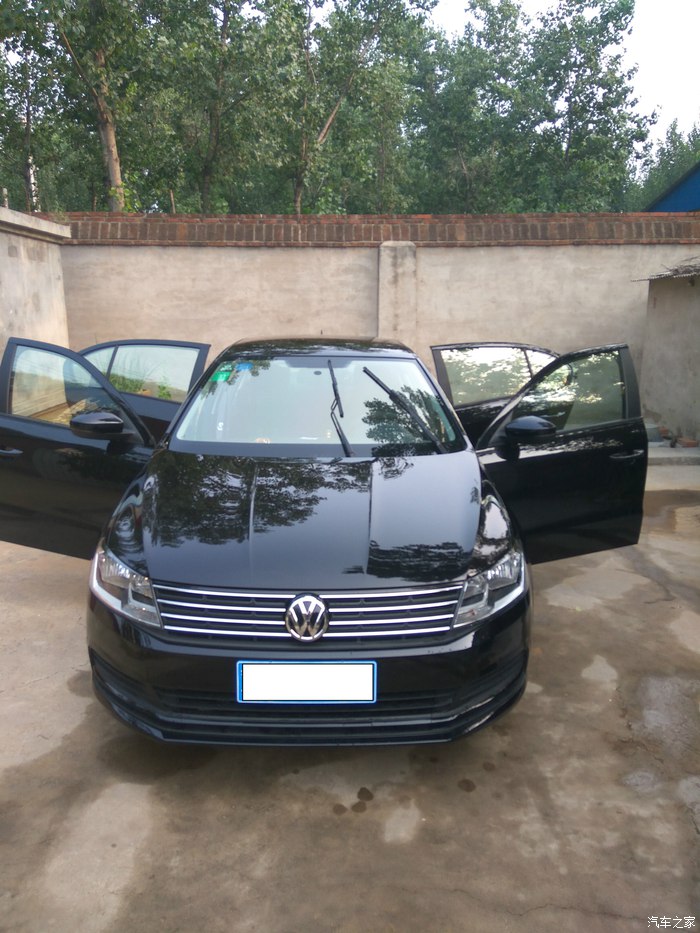 朗逸1.5t黑色提车,2022款朗逸1.5自动舒适版提车作业