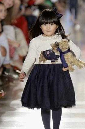 王诗龄戴的发卡,angela王诗龄发卡