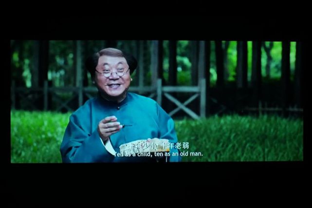 神画小媚投影仪,投影画画神器儿童