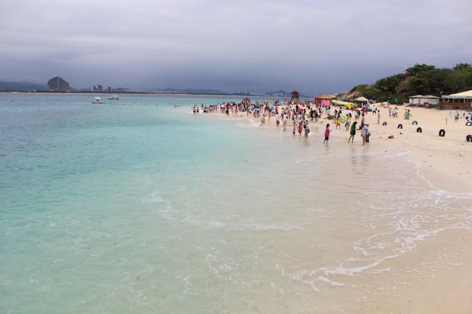 和闺蜜一起去三亚旅游的视频,和闺蜜去三亚旅游