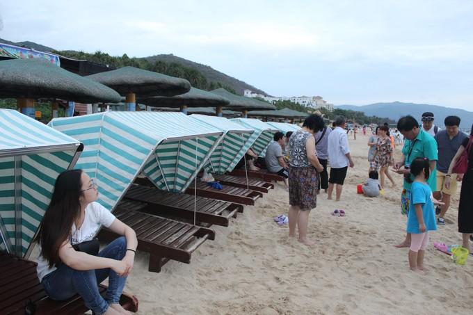 和闺蜜一起去三亚旅游的视频,和闺蜜去三亚旅游