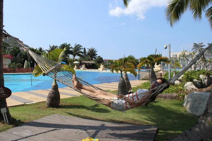 和闺蜜一起去三亚旅游的视频,和闺蜜去三亚旅游