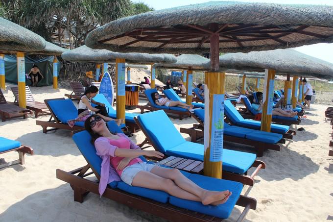 和闺蜜一起去三亚旅游的视频,和闺蜜去三亚旅游