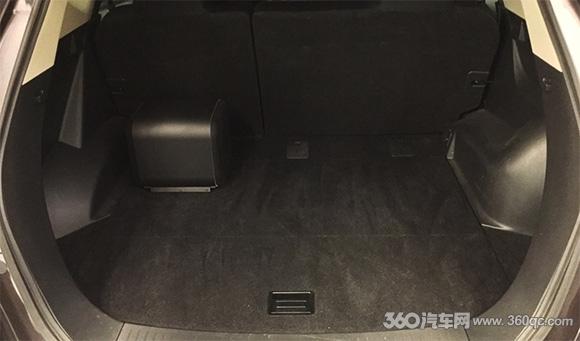 围观美国K牌新品:L7QB8铝合金8寸无源辐射方低音箱