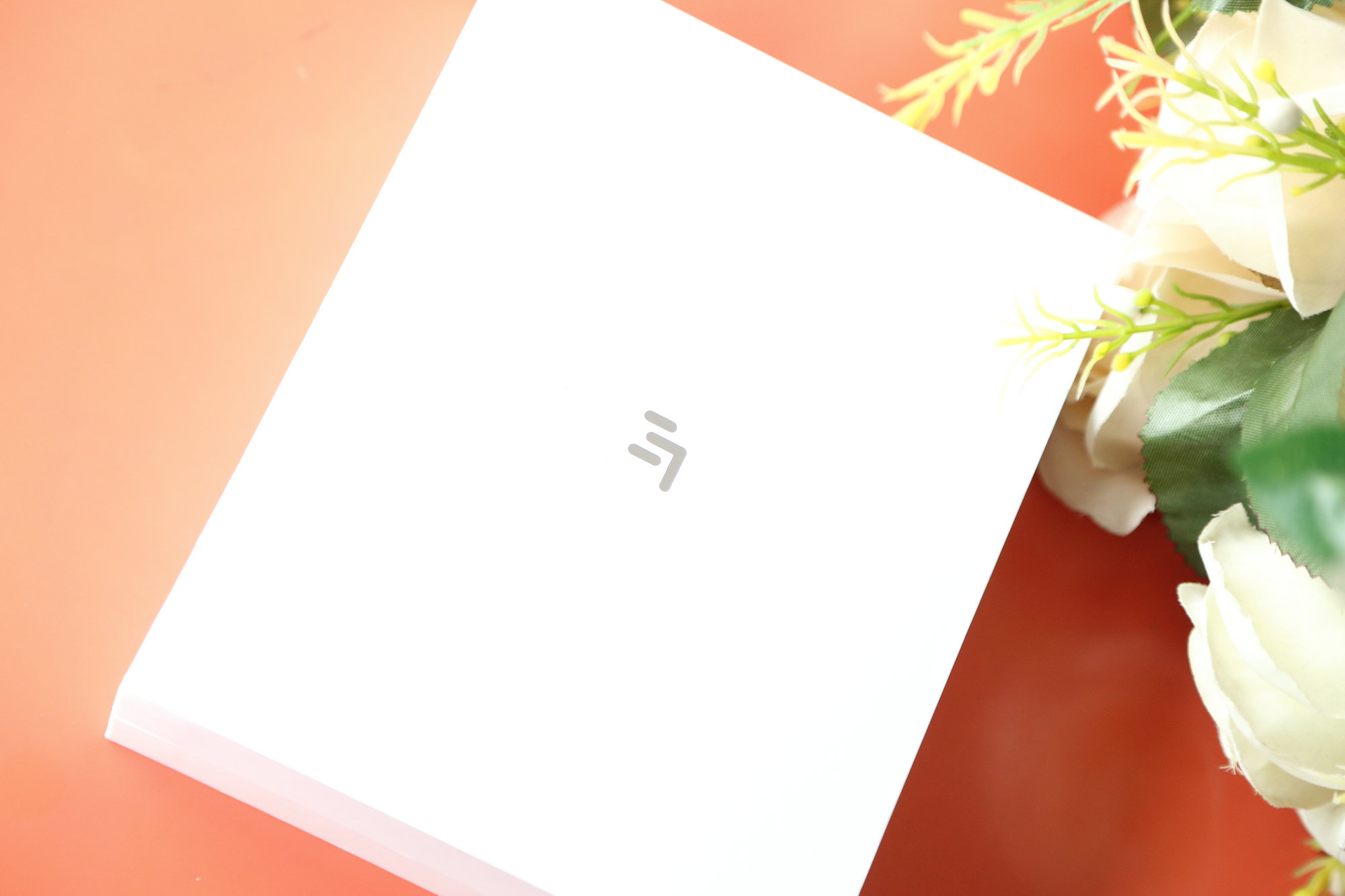 钢化膜是如何保护手机屏幕的,手机高端钢化膜能保护屏幕吗