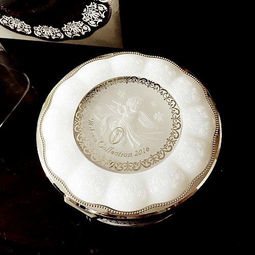 秋妆高端,秋冬季美妆类好物推荐