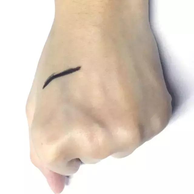 防水眼线笔排名第一品牌是,防水眼线笔新手推荐哪款比较好看