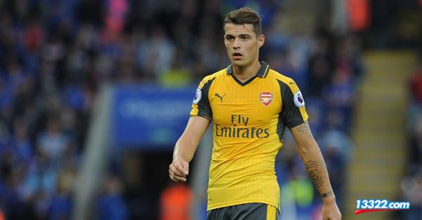 阿森纳上树原版视频,阿森纳登顶榜首就像大象上树