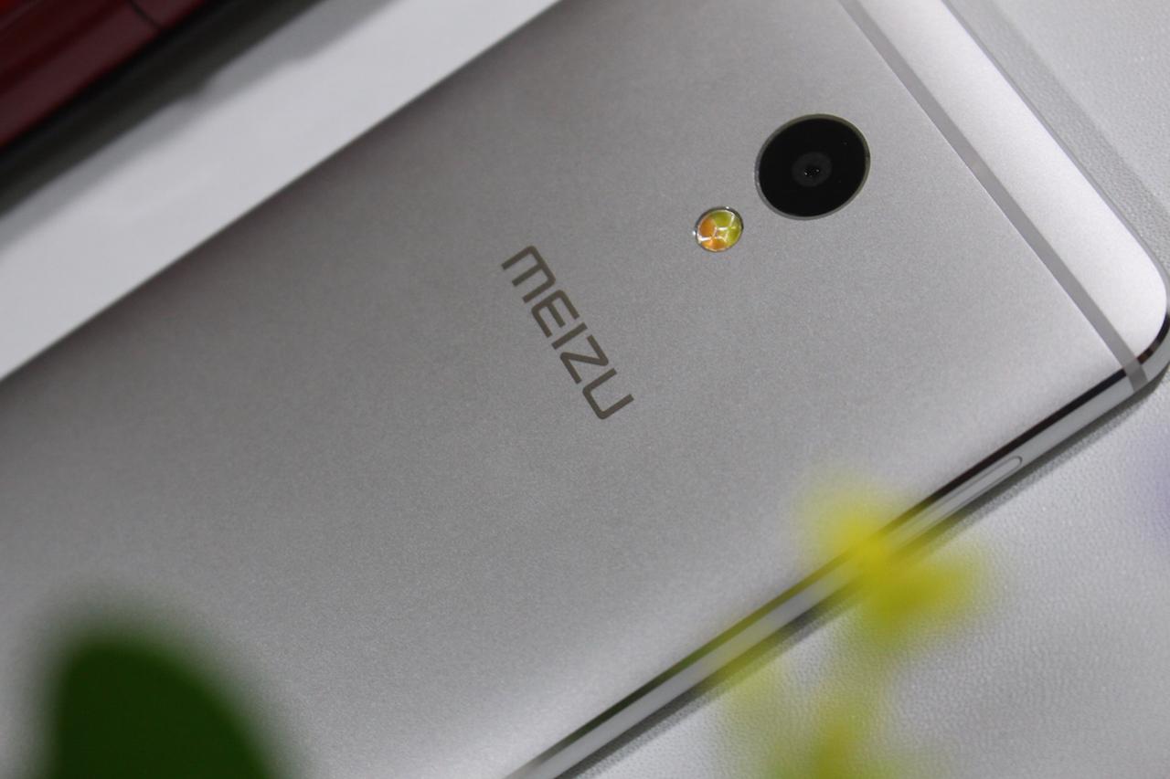 魅蓝e值得购买吗,魅蓝e测评视频