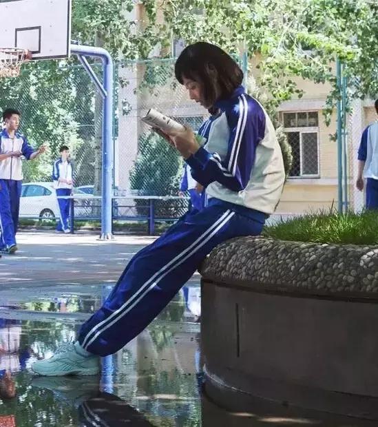 郑州哪些中学蓝色校服好看,郑州各中学校服