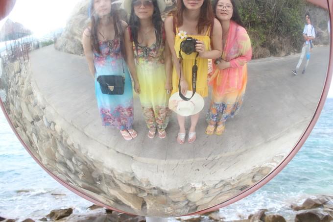 和闺蜜一起去三亚旅游的视频,和闺蜜去三亚旅游