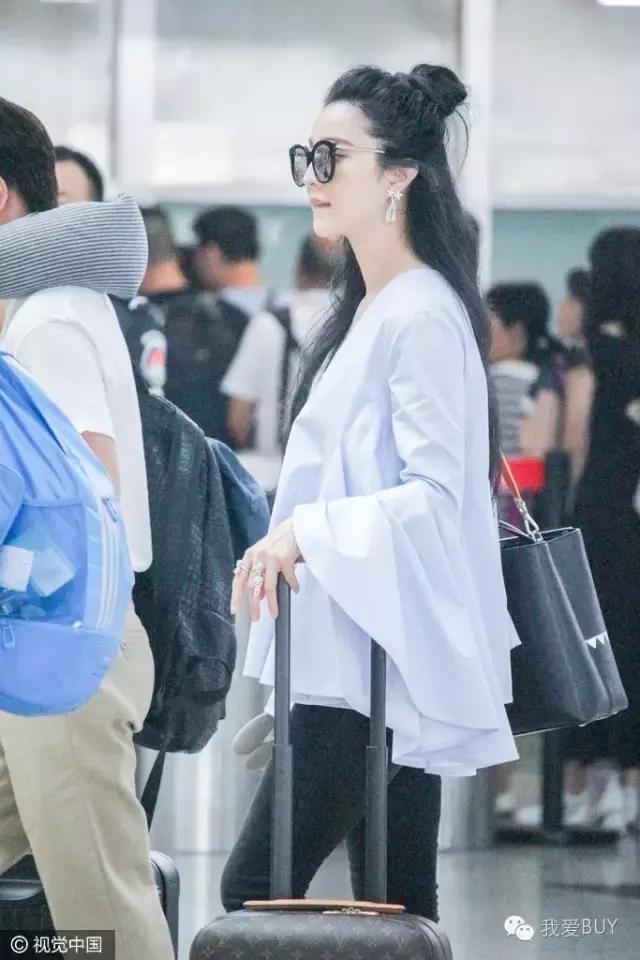 每周女星*服私**秀:89元T成功俘获刘诗诗,杨幂270元T够亲民