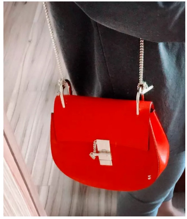 这东西你用一辈子的工资都买不起，姑娘们，听我一句劝！