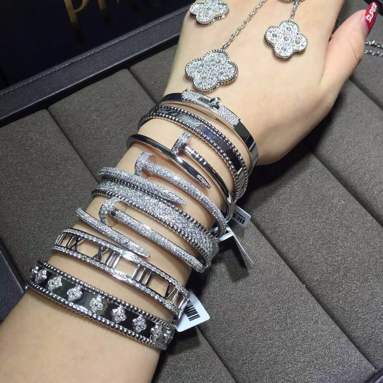 买仿品有必要吗,高仿和正品能一眼看出来吗