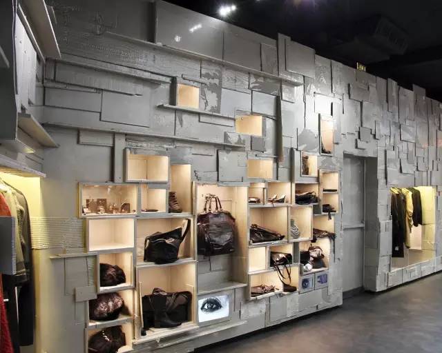 服装买手店有哪些功能分区 (服装买手店是如何运作的)