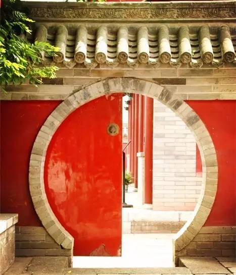 中国古建筑标志瓦当斗拱,瓦当古建筑